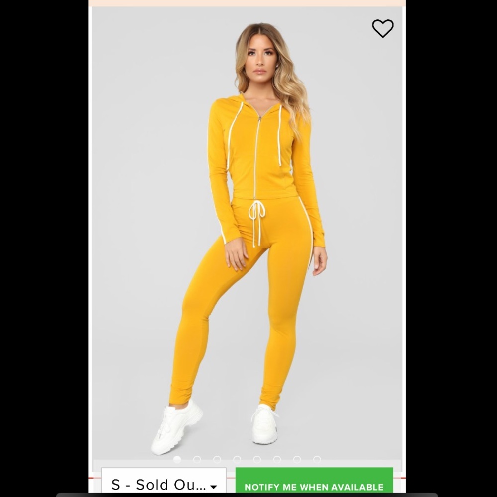 Zip Through  the Game Lounge Set